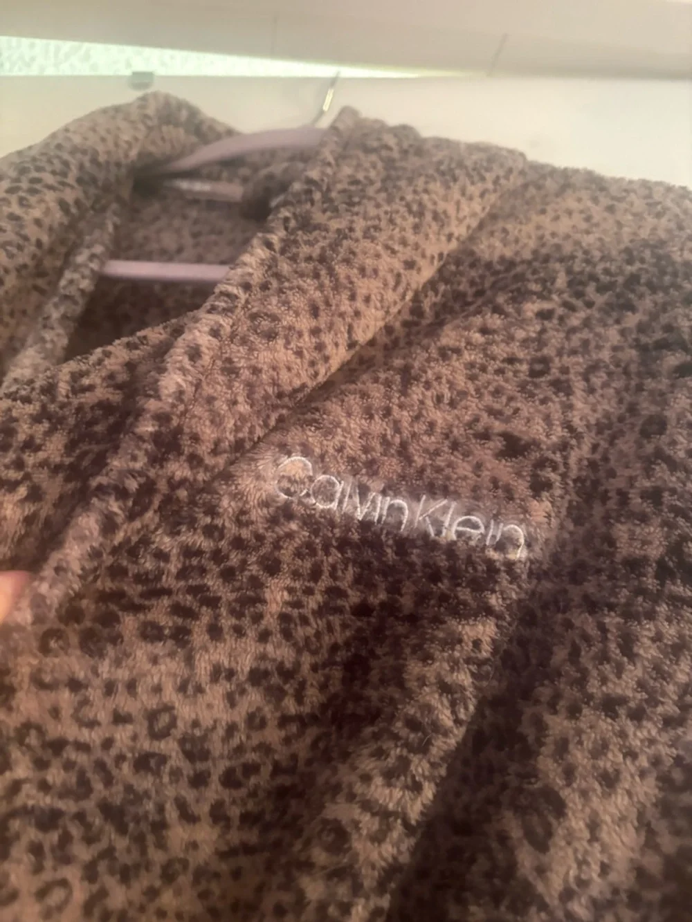 Calvin Klein Leopard Print Plush Robe - Picture 3 of 7